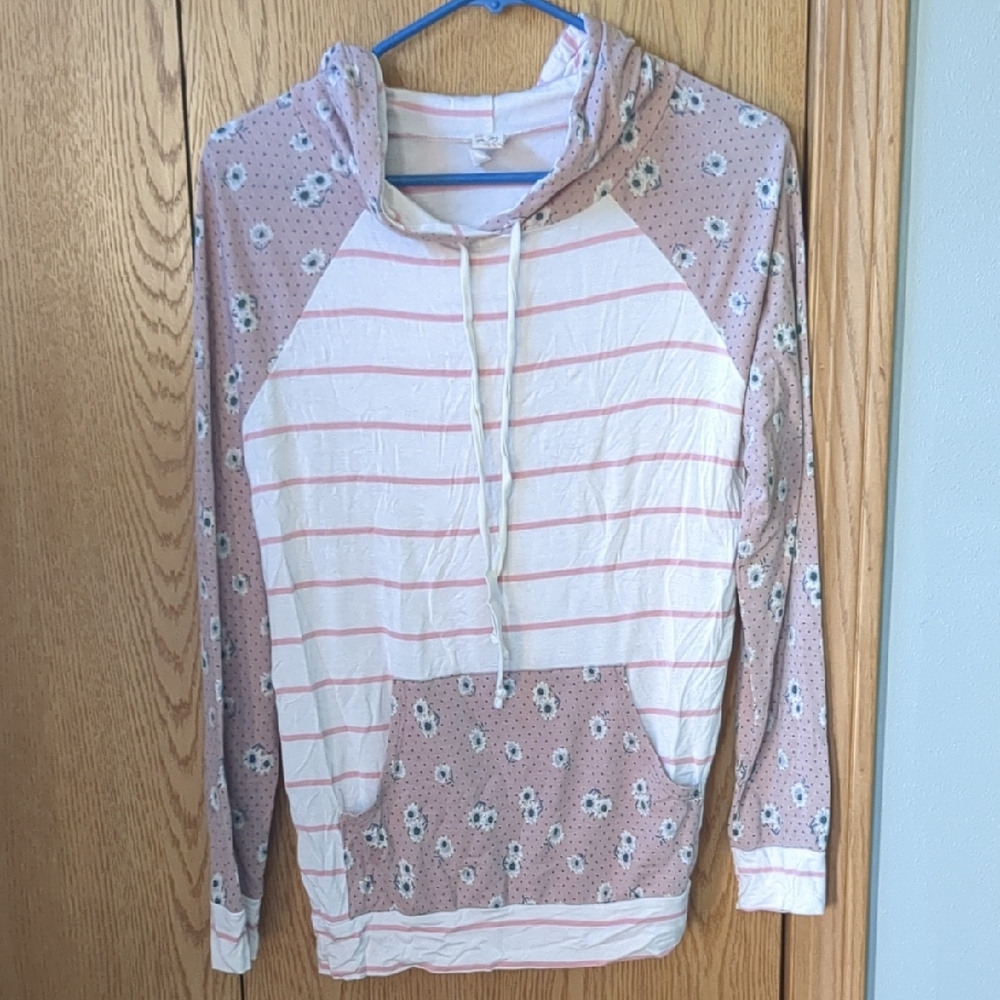 7th Ray Pink and Cream Patterned Hoodie